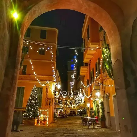 Apartment Vialunga In The Old Town Bordighera